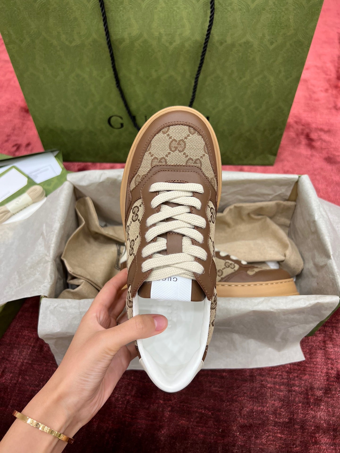Gucci Sneakers