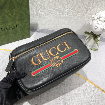 Gucci Messenger Bag