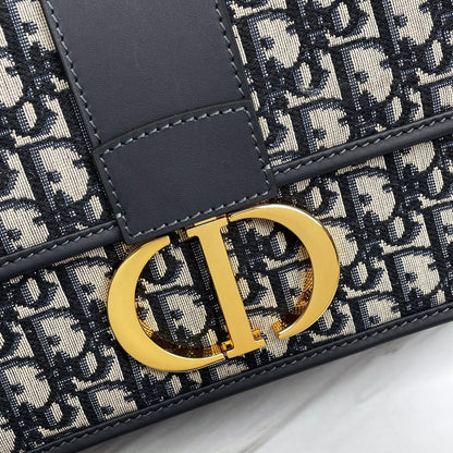 Dior Montaigne