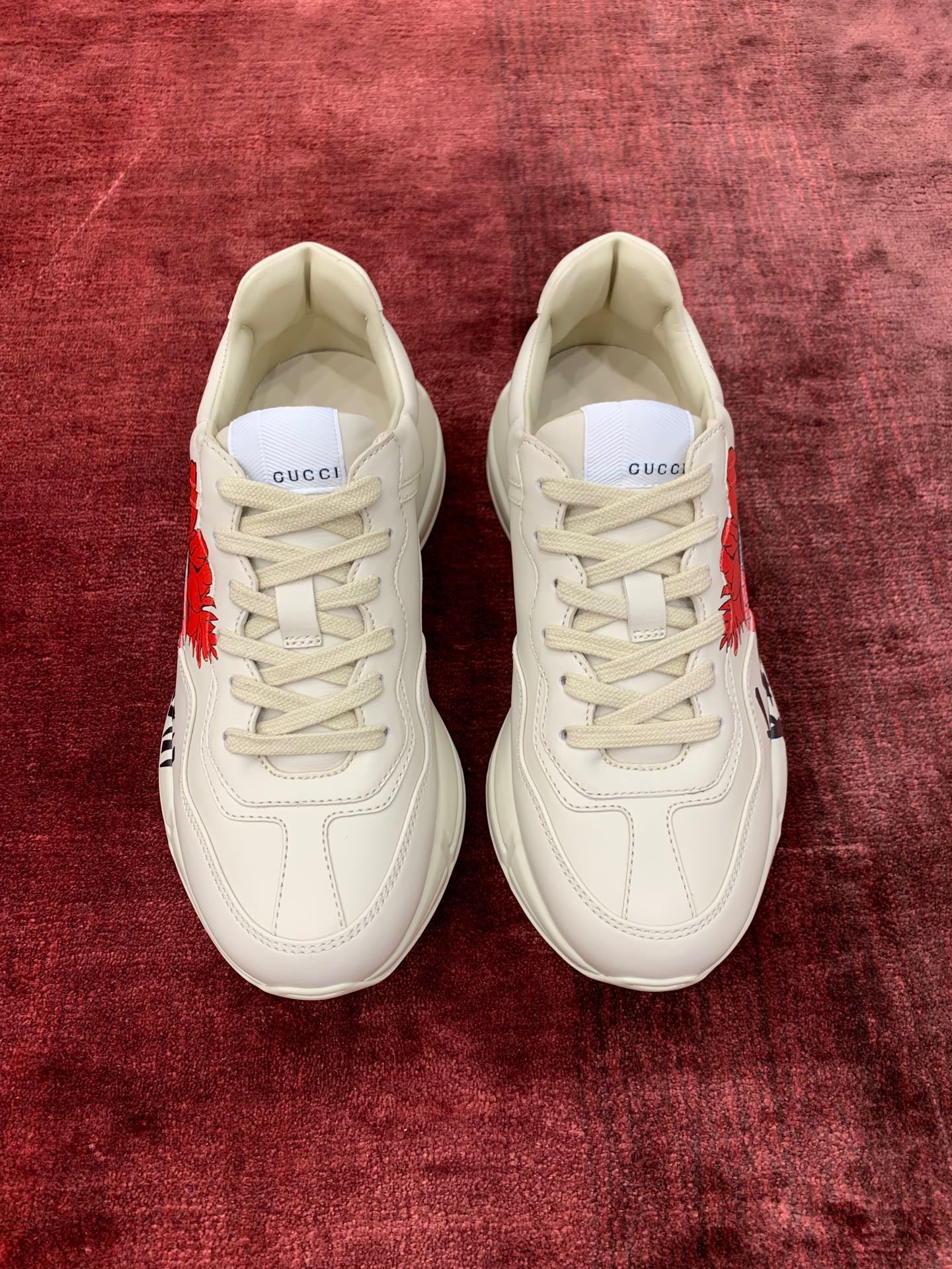 Gucci Sneakers