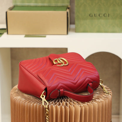 Gucci Marmont Messenger
