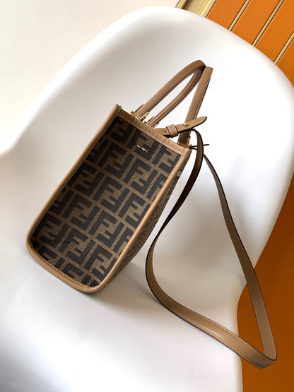 Fendi Sunshine Shopper