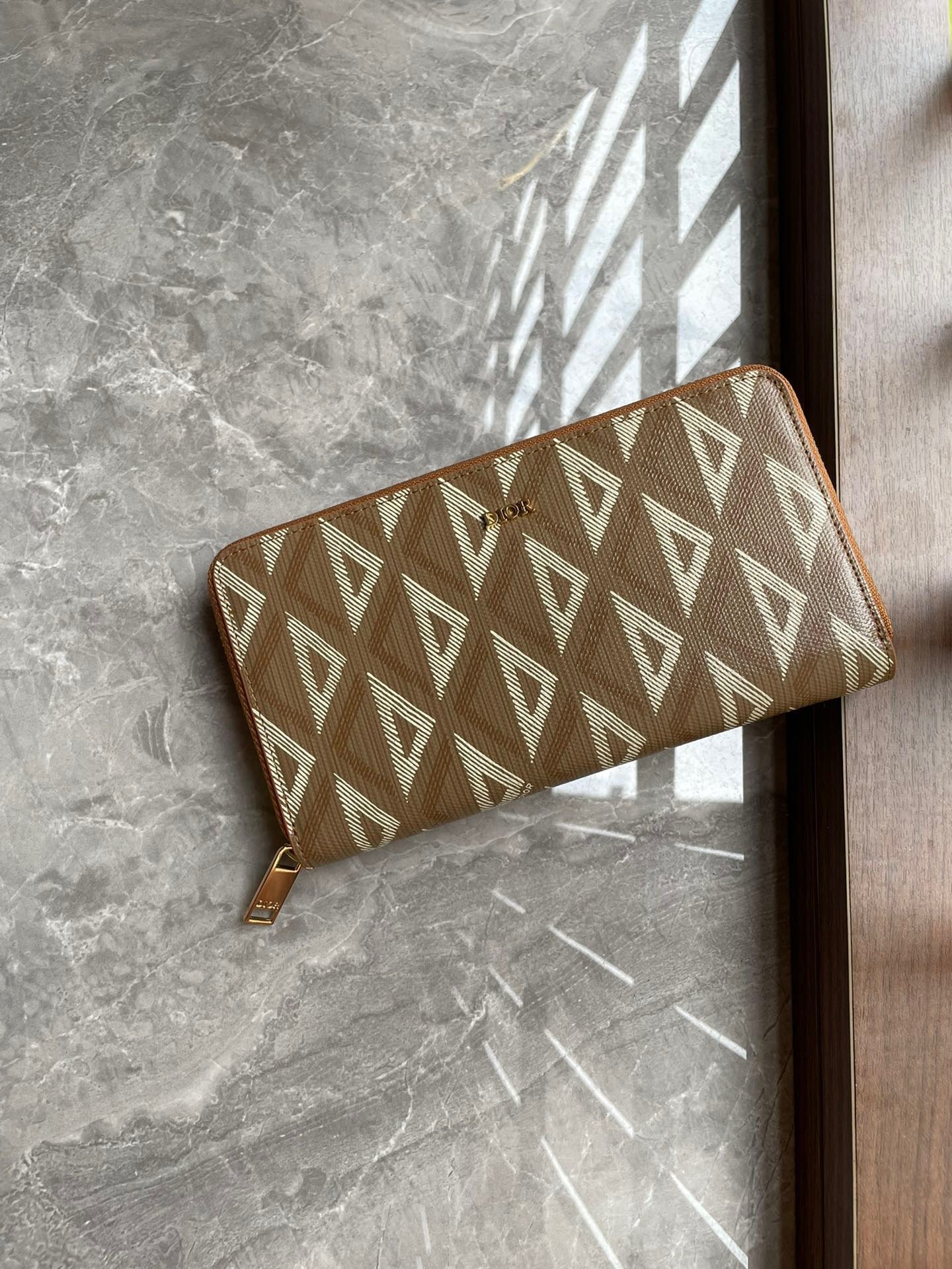 Dior Wallet