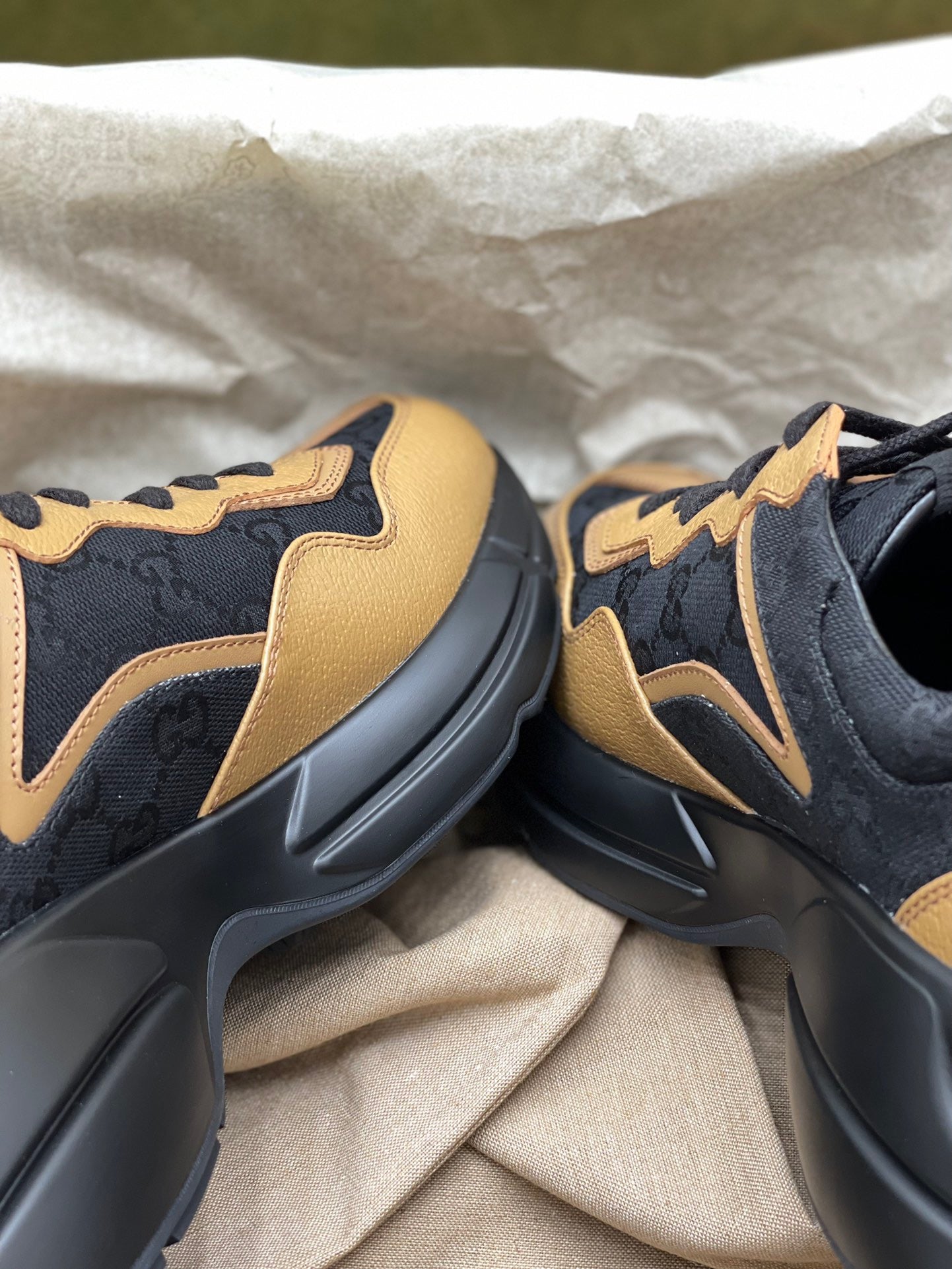 Gucci Sneakers