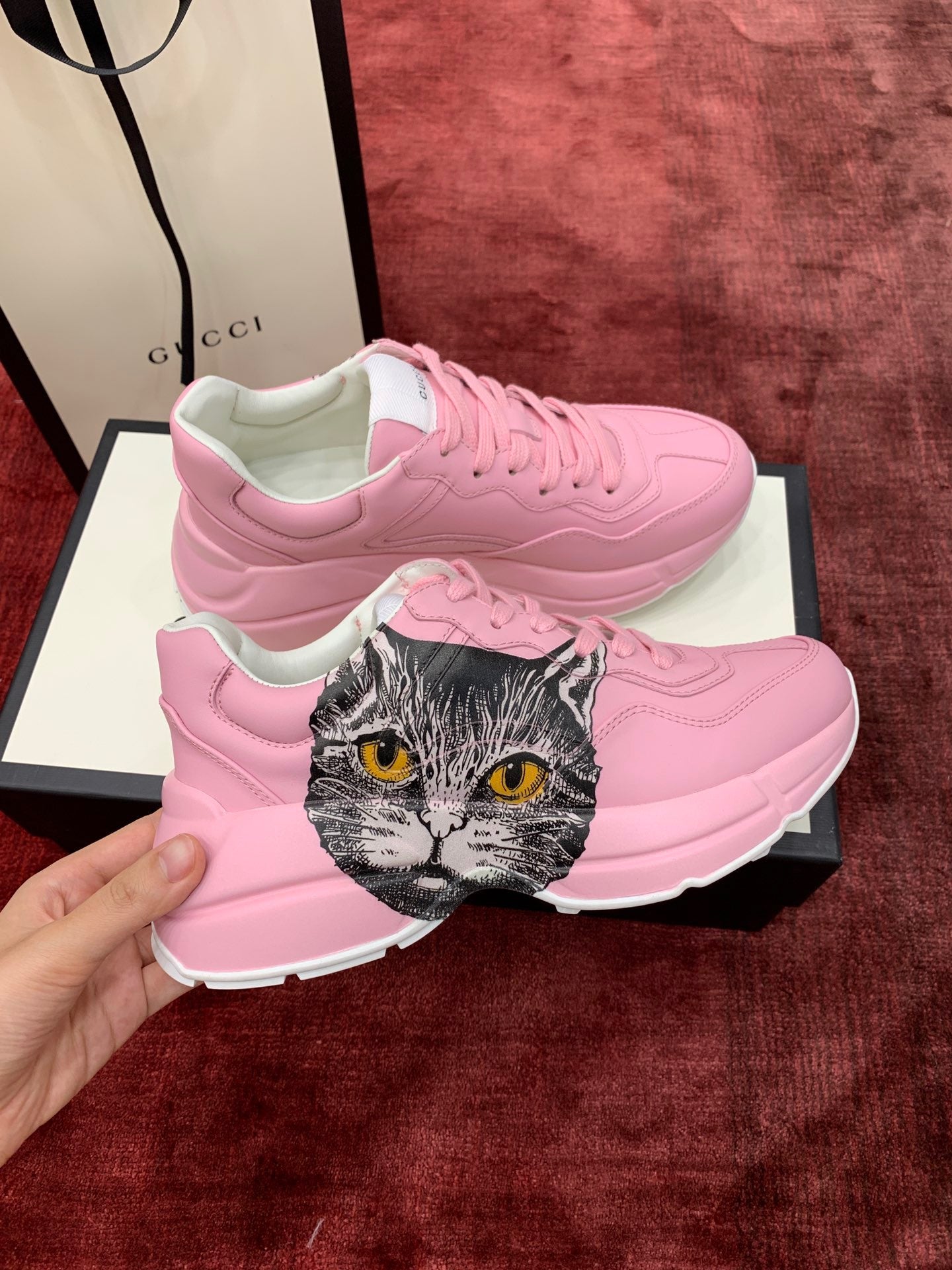 Gucci Sneakers