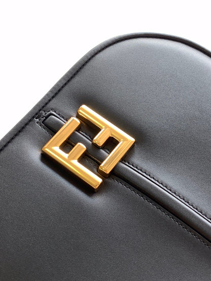 Fendi C’mon Sling