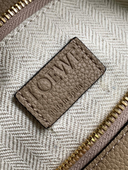 Loewe Puzzle Bag