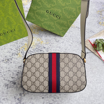 Gucci Messenger Bag