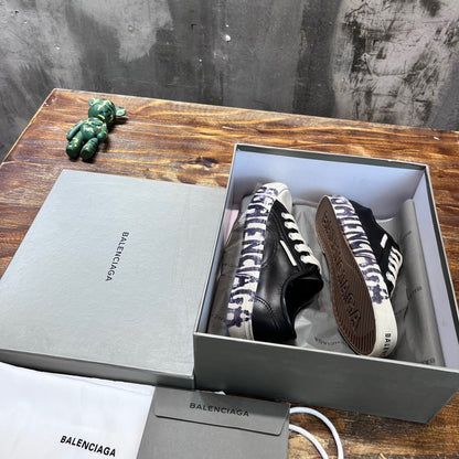 Balenciaga Sneakers