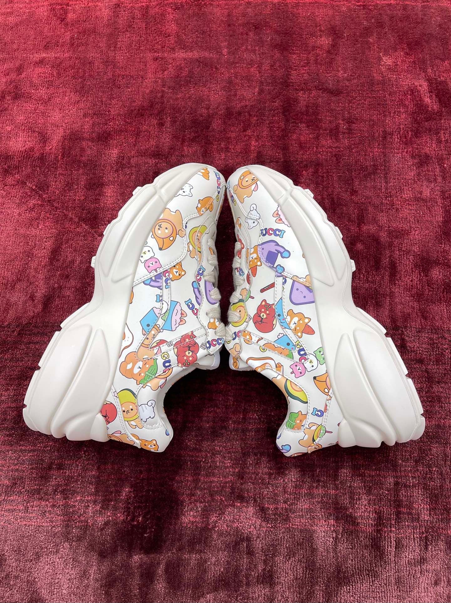Gucci Sneakers