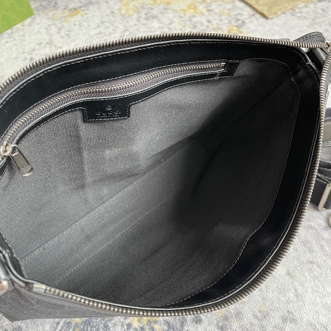 Gucci Clutch Bag