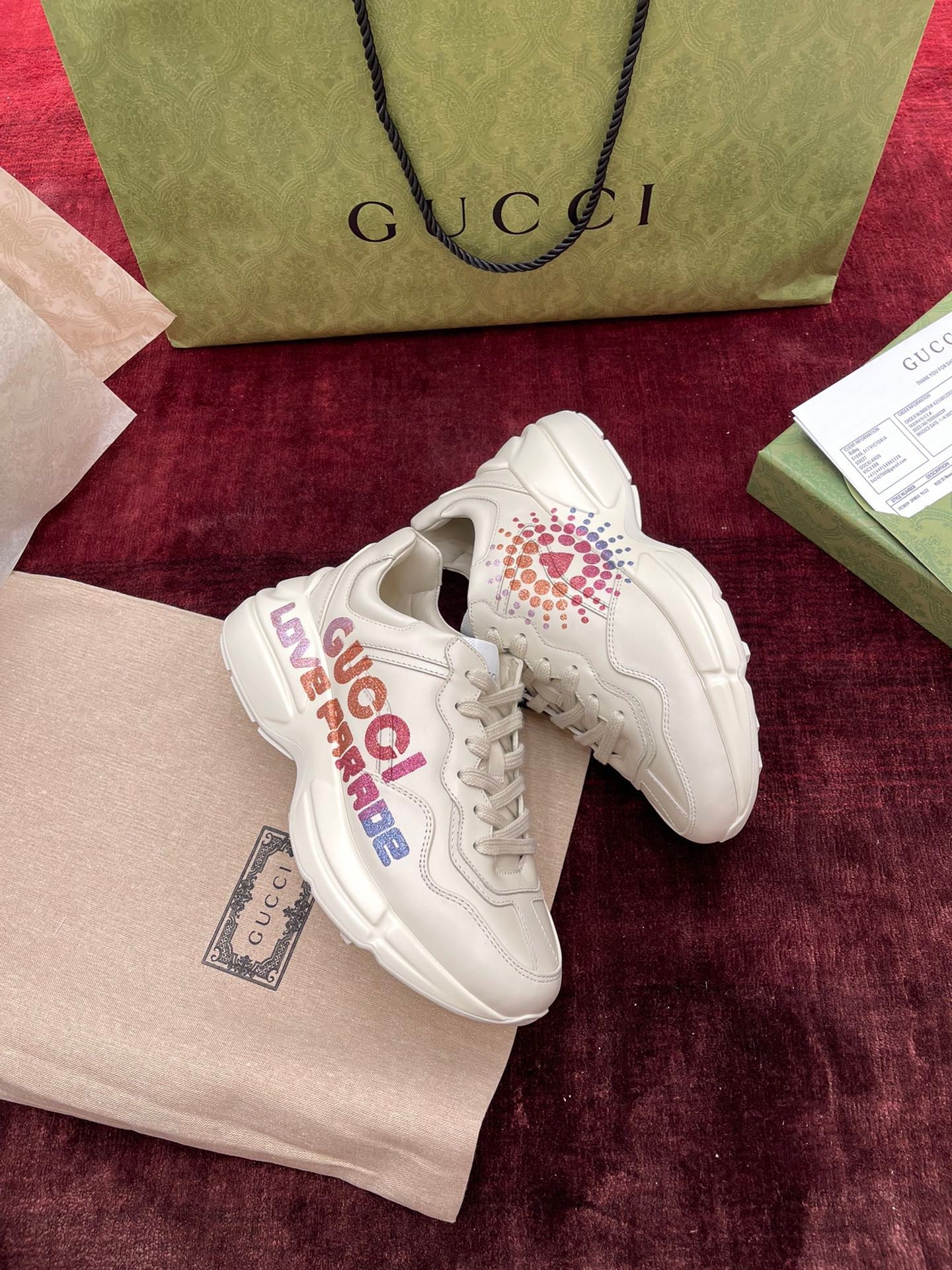 Gucci Sneakers